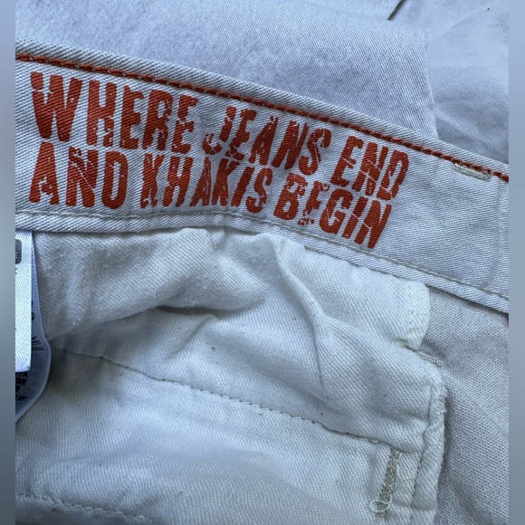 DOCKERS Men’s White Jean Khaki Blend Chino Pants Clean Size 33/32 - Picture 4 of 9